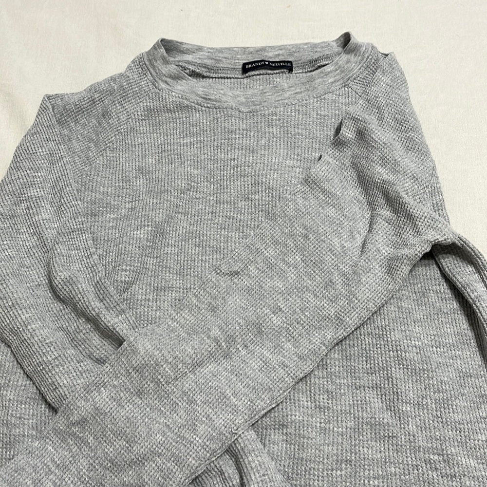 grey brandy melville long sleeve